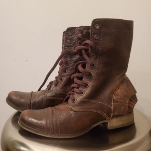 Betsy Johnson lola/leopard womans combat boot